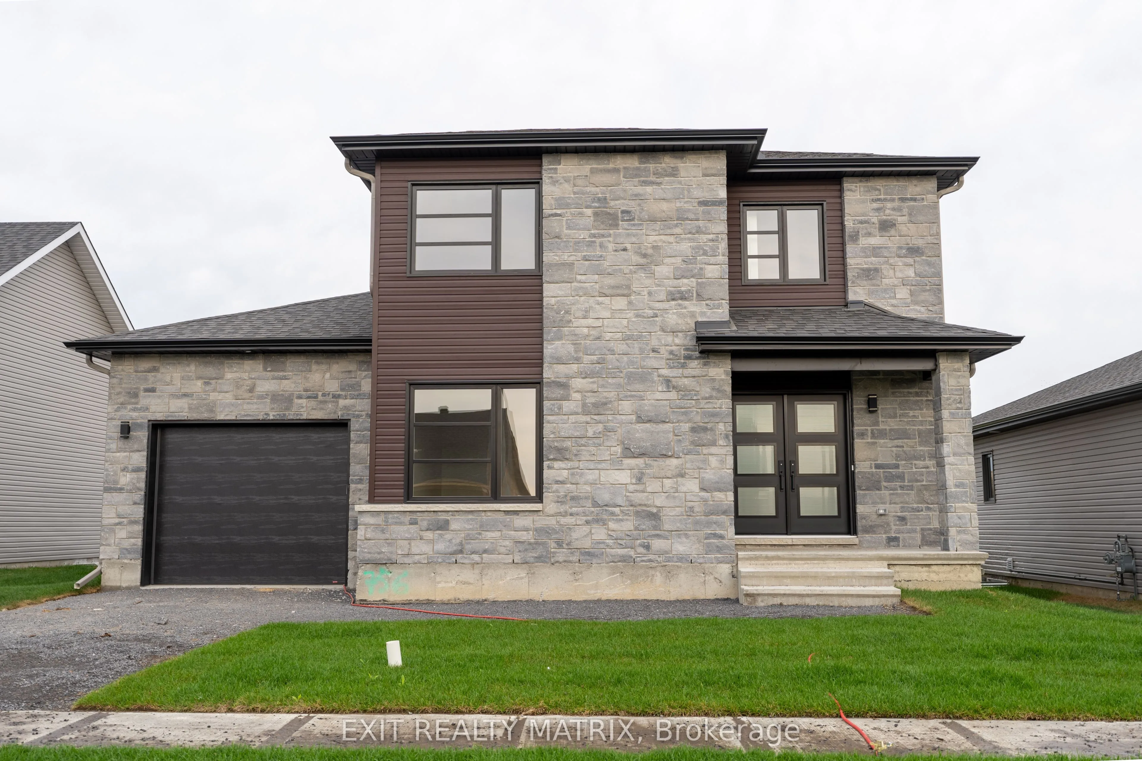 Detached Home For Sale | X13246376