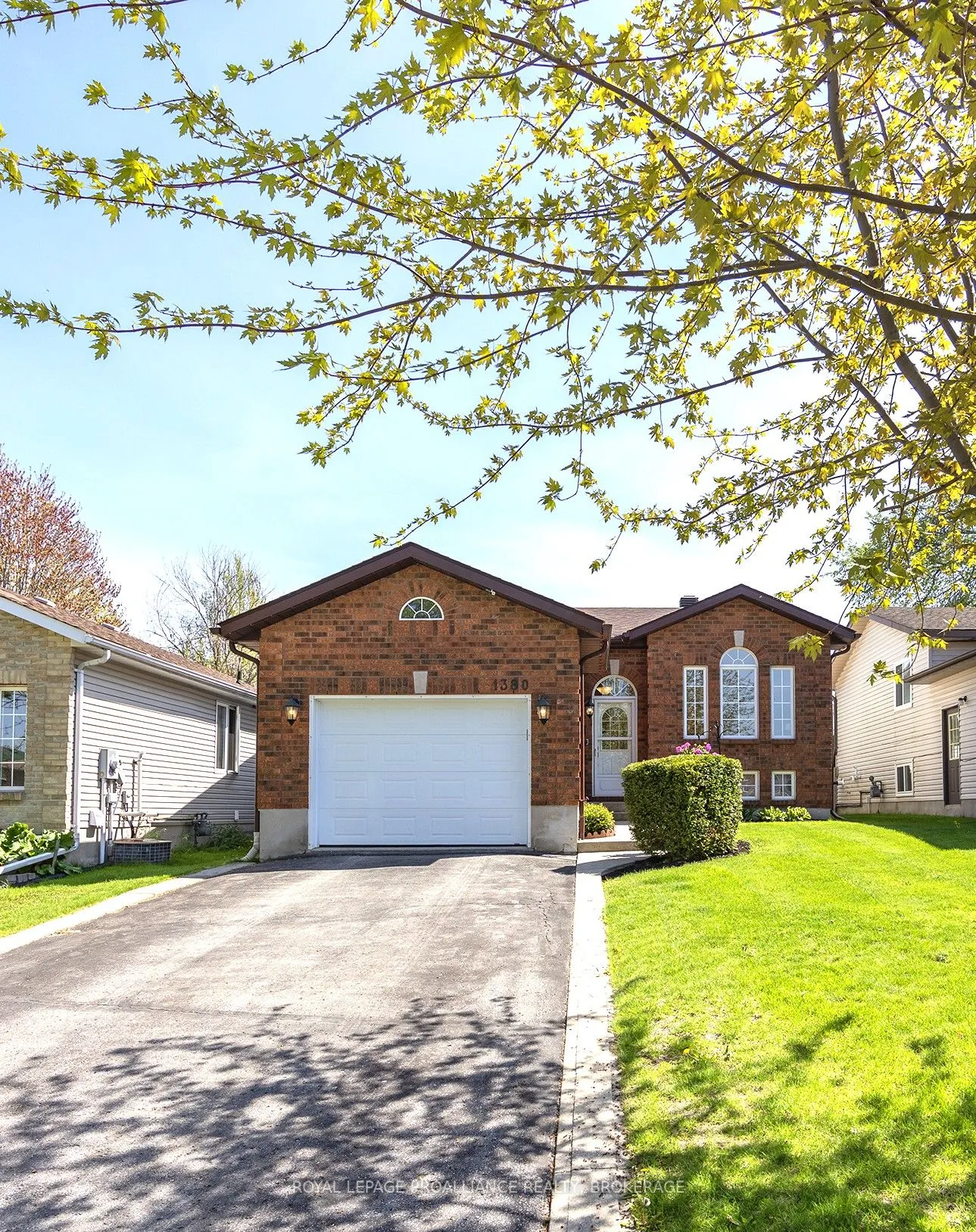 Detached Home For Sale | X13246610