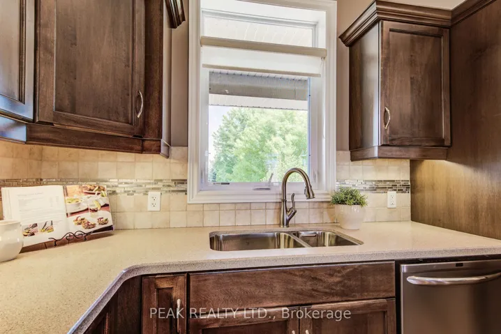 355 Woodstock Street S, East Zorra-tavistock, ON N0B 2R0