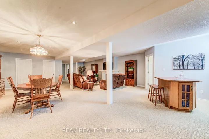355 Woodstock Street S, East Zorra-tavistock, ON N0B 2R0