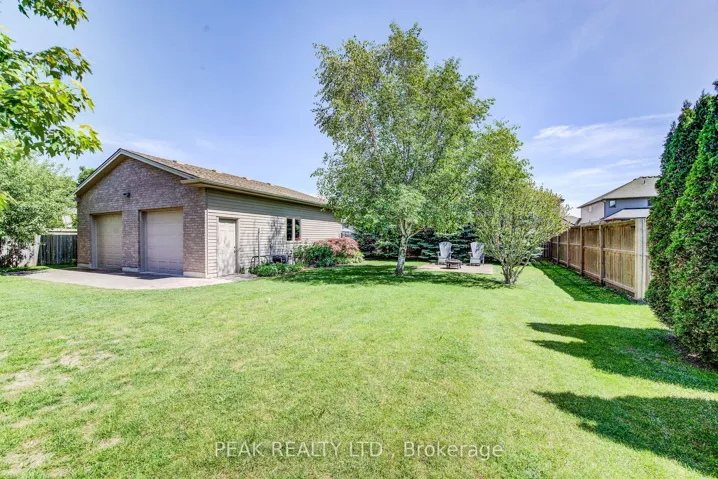 Detached double car garage/heated & insulated shop