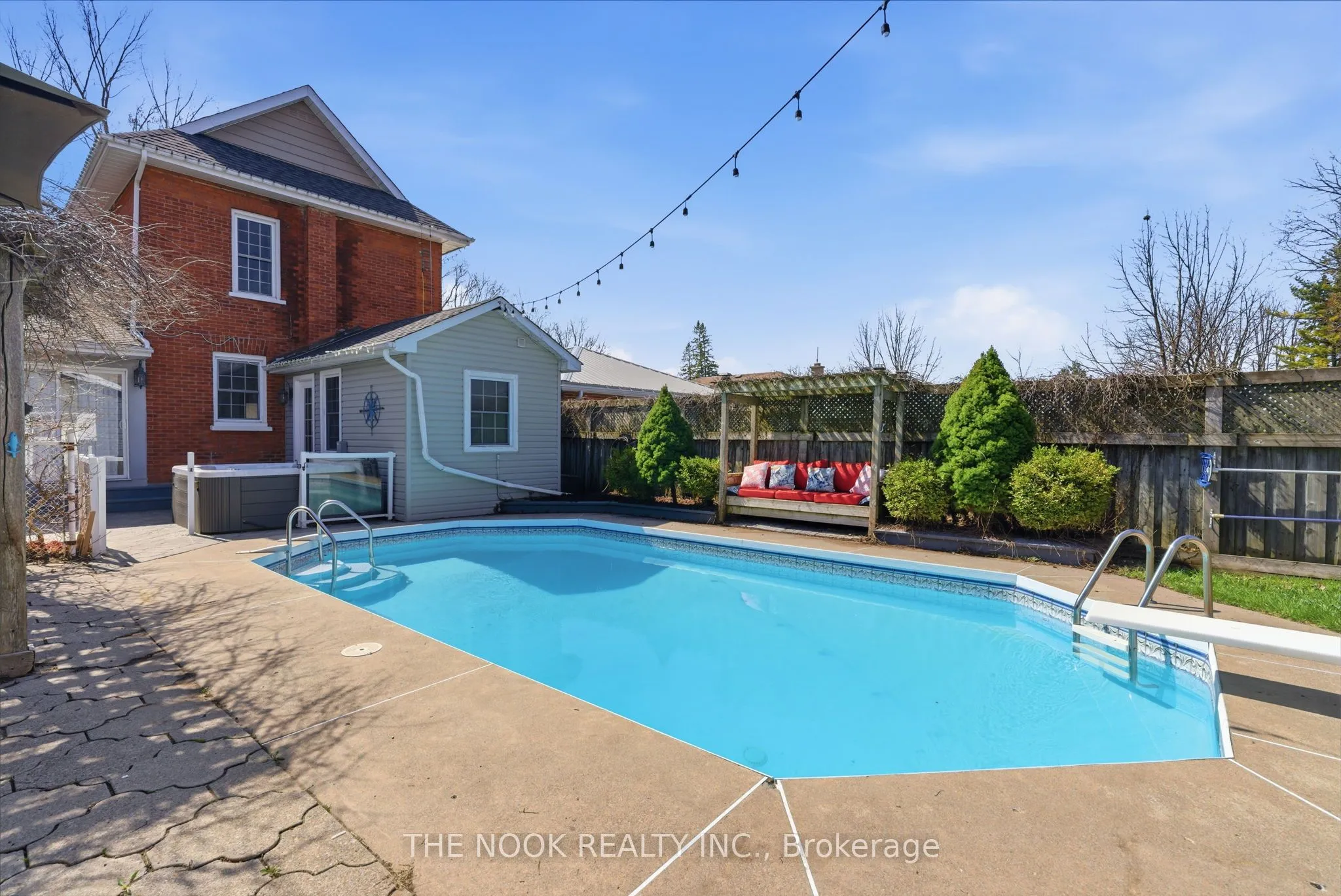 Detached Home For Sale | X13246690
