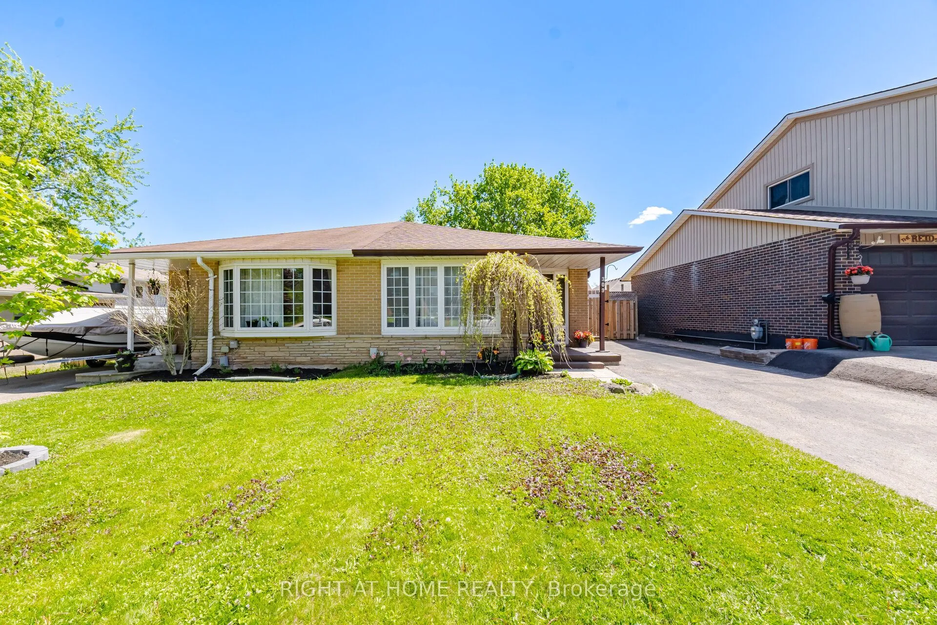 Semi-Detached Home For Sale | X13246724