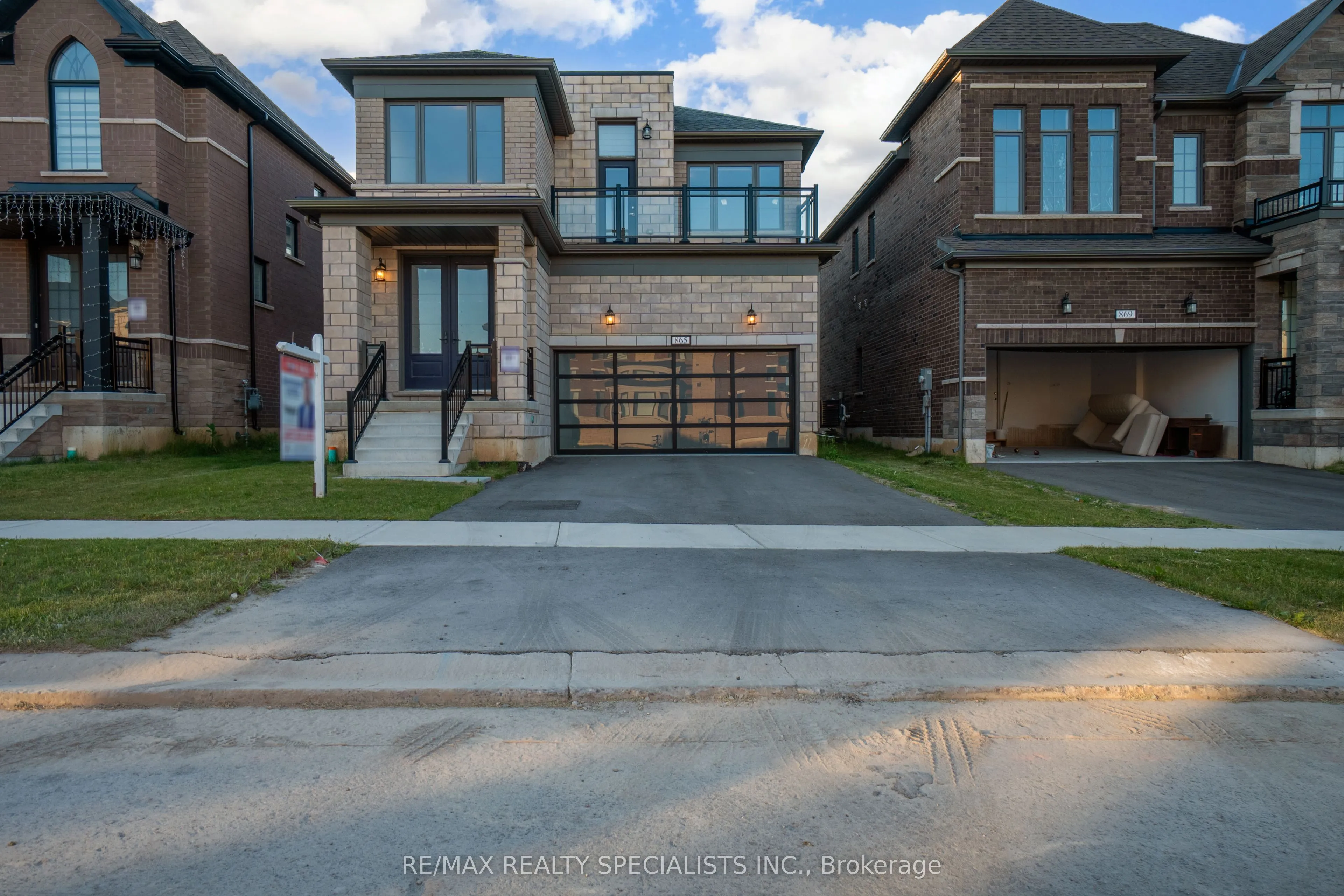 Detached Home For Sale | X13247272