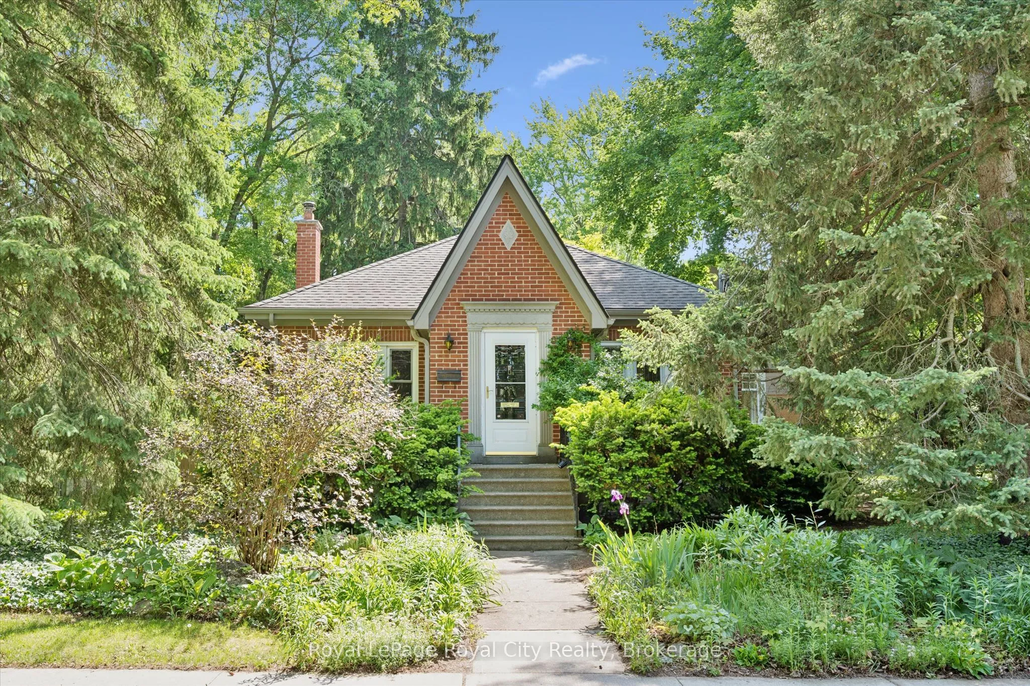 Detached Home For Sale | X13247718