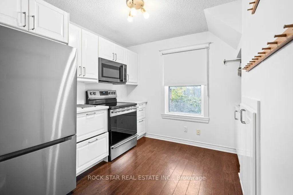 Detached Home For Lease | X13248560