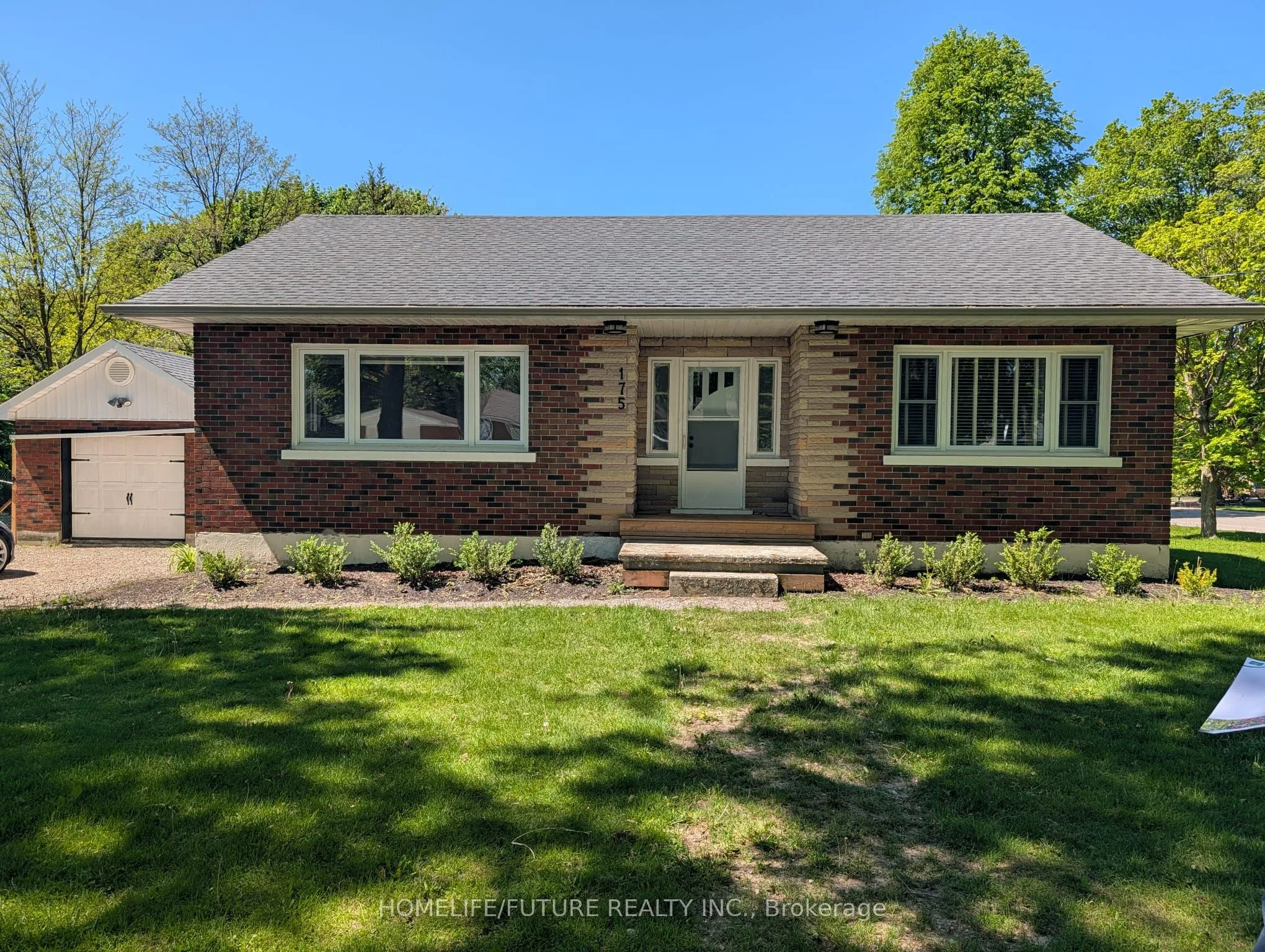 Detached Home For Lease | X13248910