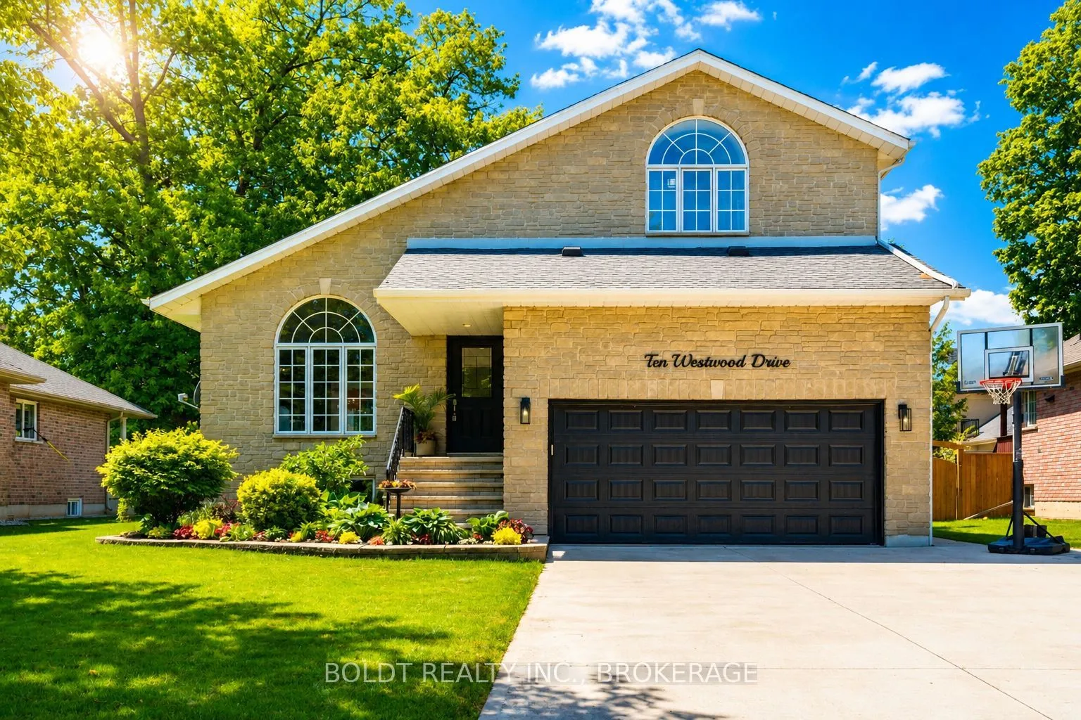 Detached Home For Sale | X13249450