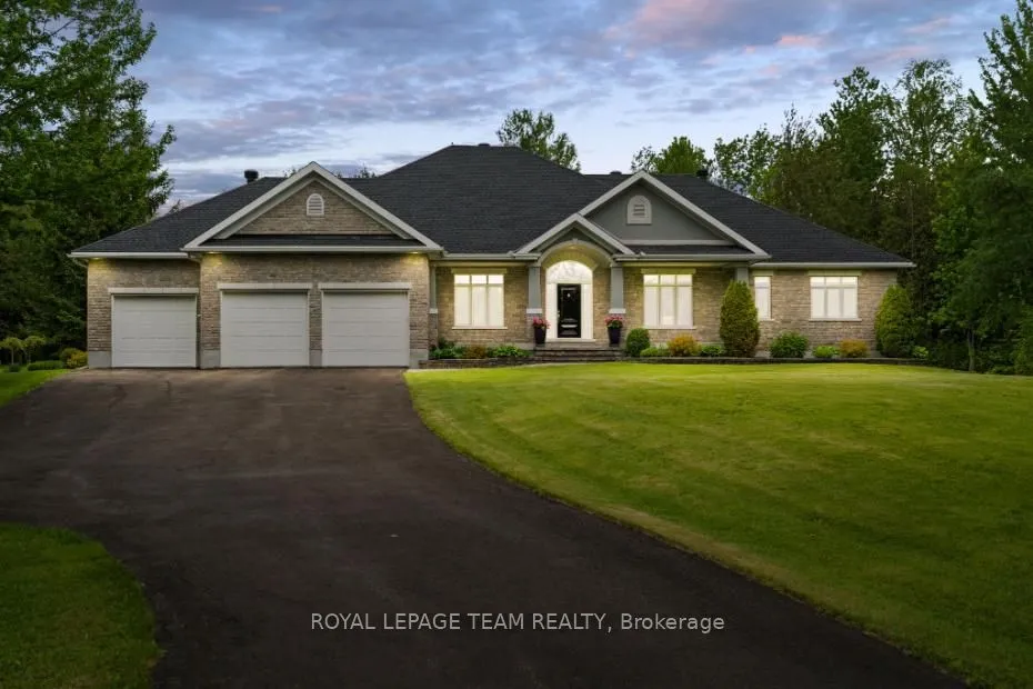 Detached Home For Sale | X13249794