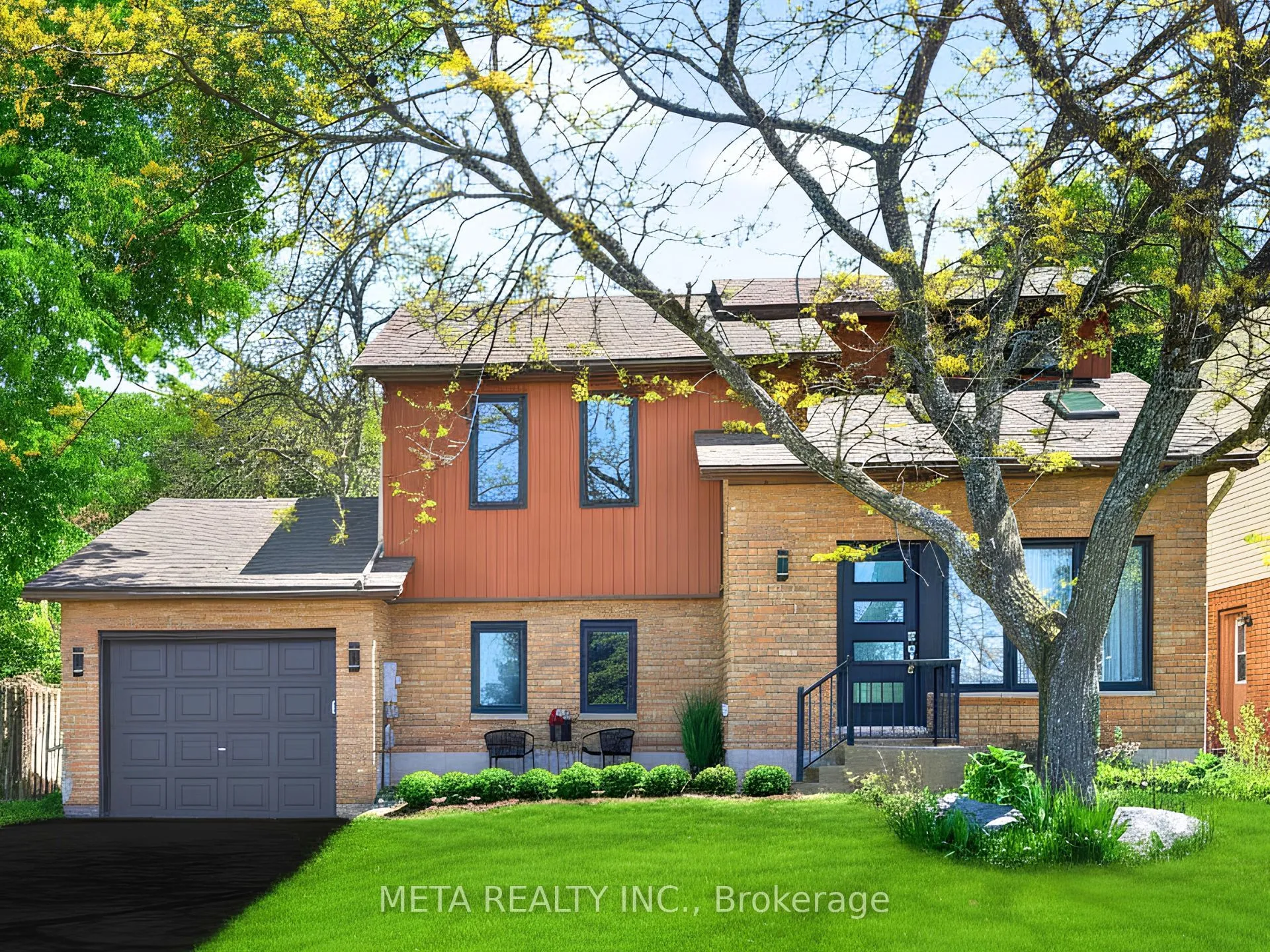 Detached Home For Sale | X13250174