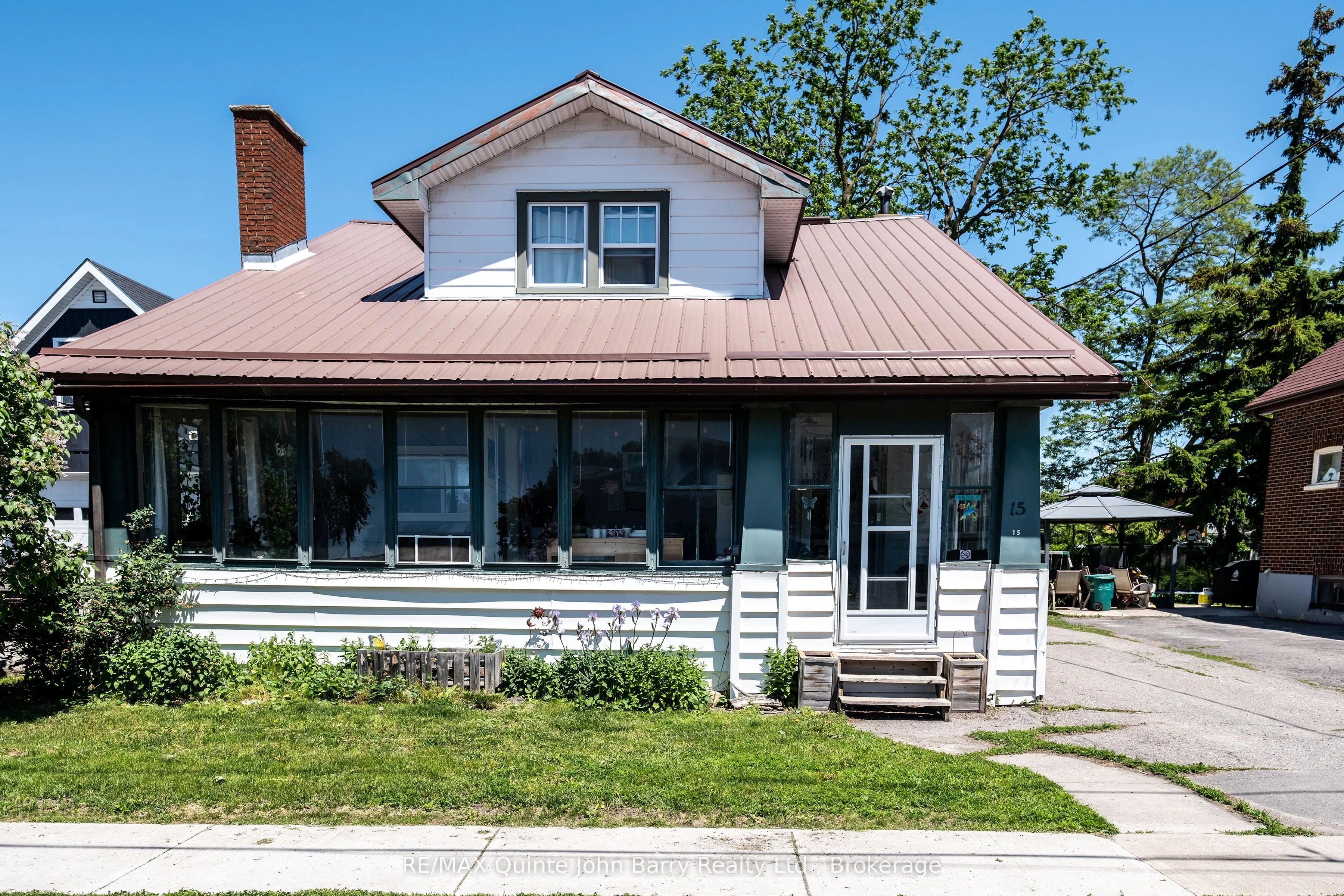Triplex For Sale | X13250418