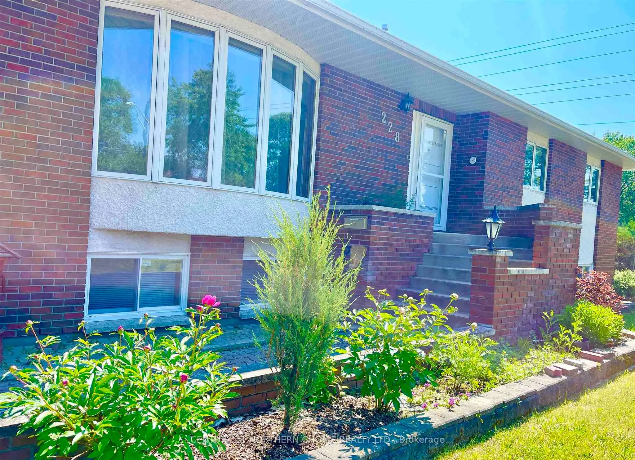 Detached Home For Sale | X13254744