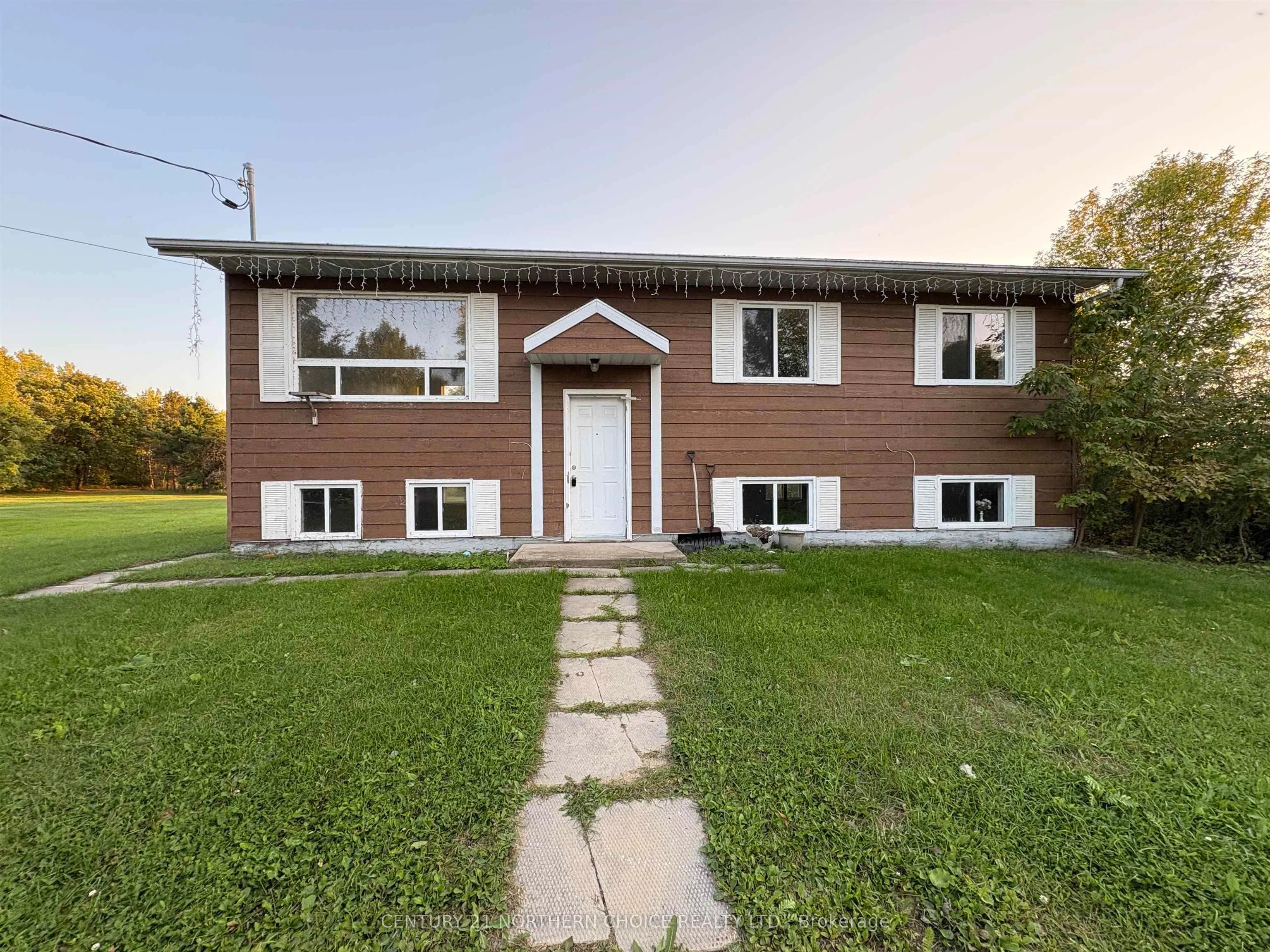 Detached Home For Sale | X13258066