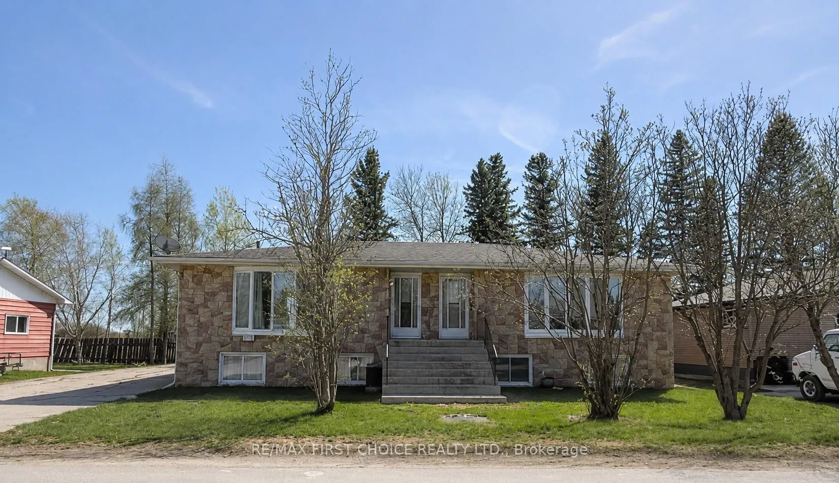 Duplex For Sale | X13258912