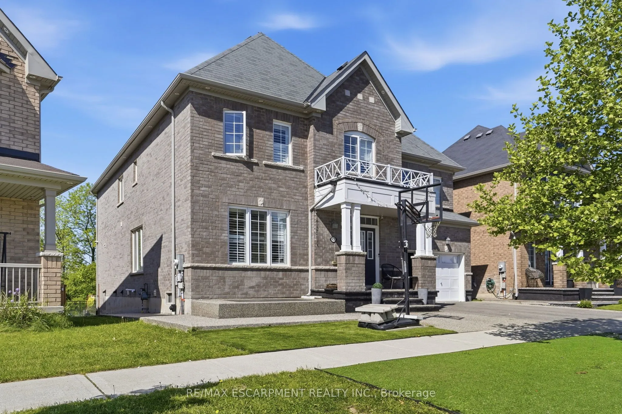 Detached Home For Lease | X13259132