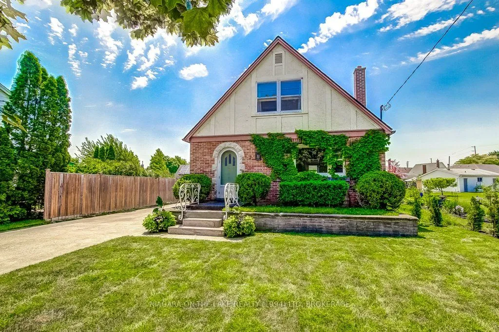 Detached Home For Sale | X13410800