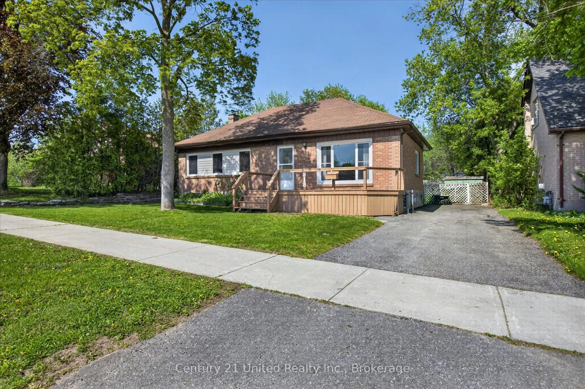 Detached Home For Sale | X13413004