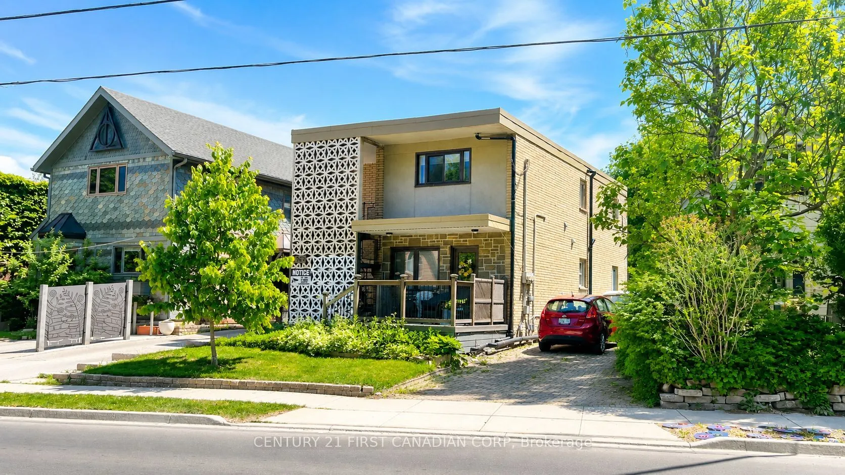 Triplex For Sale | X13413904