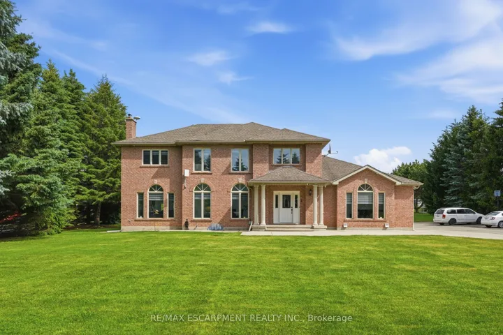2 Currie Drive, Puslinch, ON N0B 2C0