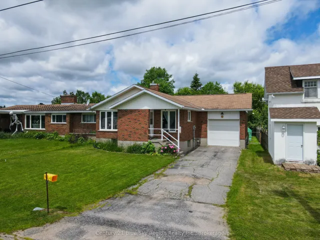 124 King Street W, Powassan, ON P0H 1Z0