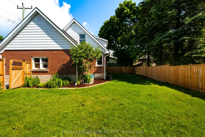 9 Ponsford Street, East Luther Grand Valley, ON L9W 5W7