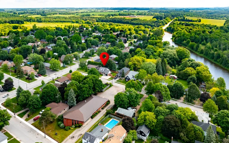 9 Ponsford Street, East Luther Grand Valley, ON L9W 5W7