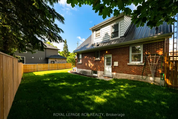 9 Ponsford Street, East Luther Grand Valley, ON L9W 5W7