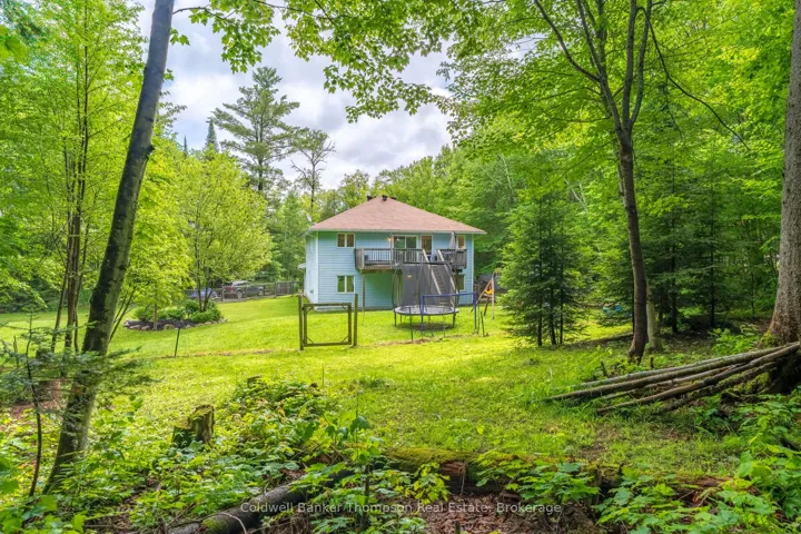 312 Old Aspdin Road, Huntsville, ON P0B 1M0