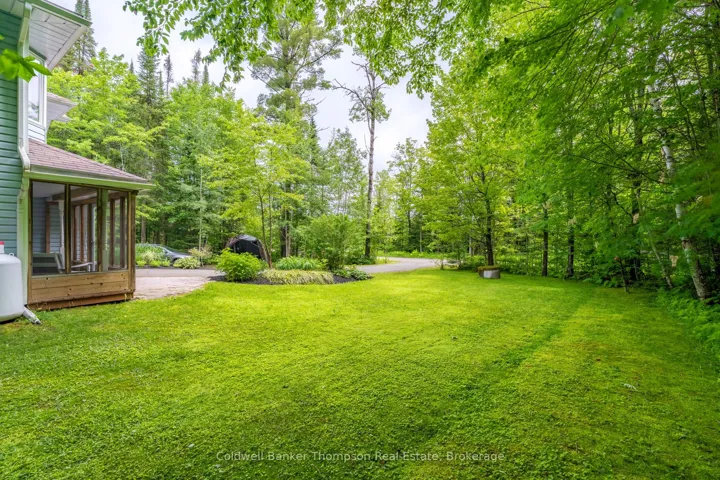 312 Old Aspdin Road, Huntsville, ON P0B 1M0