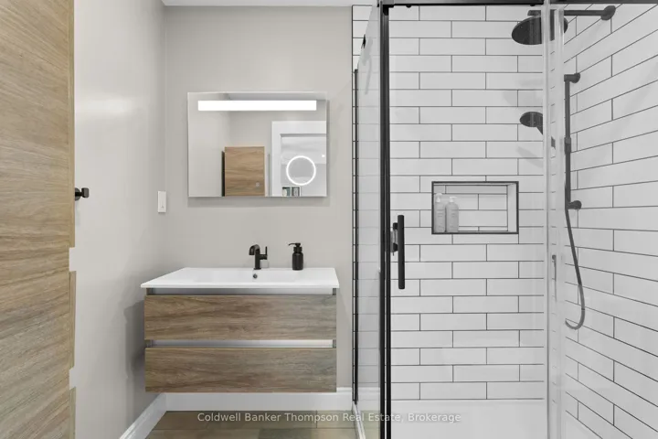 Ensuite
