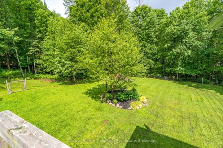 312 Old Aspdin Road, Huntsville, ON P0B 1M0