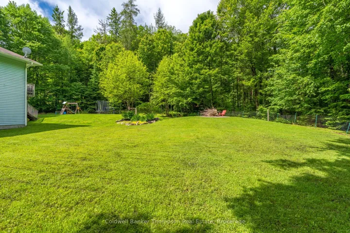 312 Old Aspdin Road, Huntsville, ON P0B 1M0