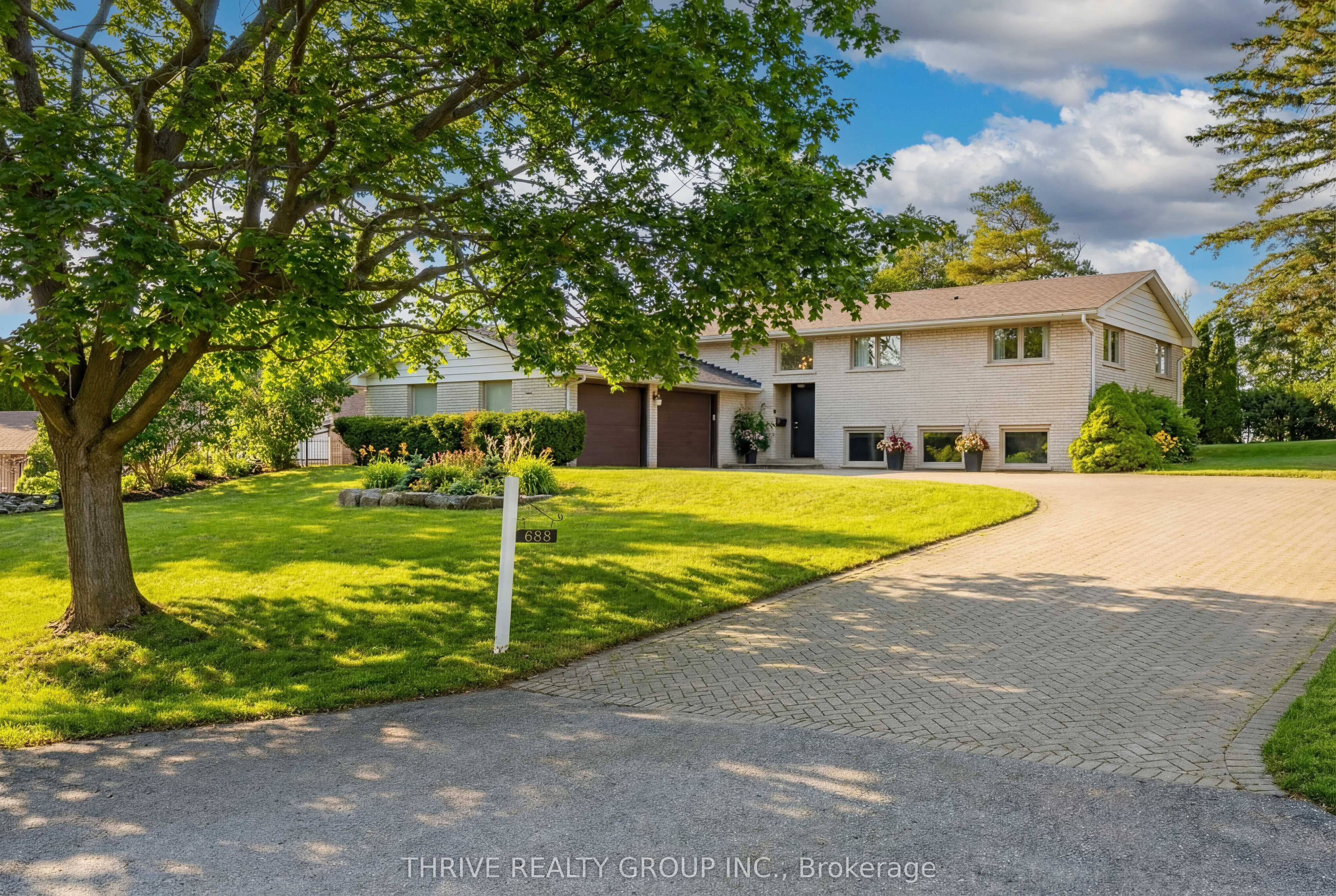 Detached Home For Sale | X13474996