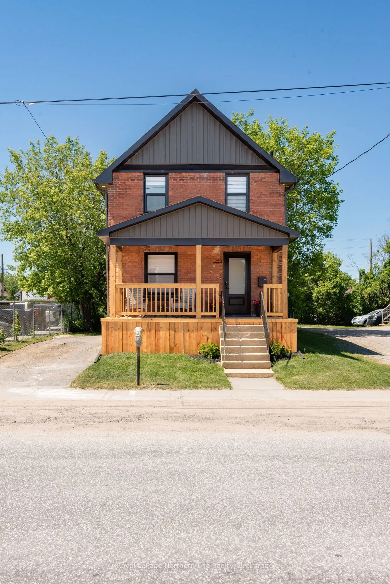 Detached Home For Sale | X13475002