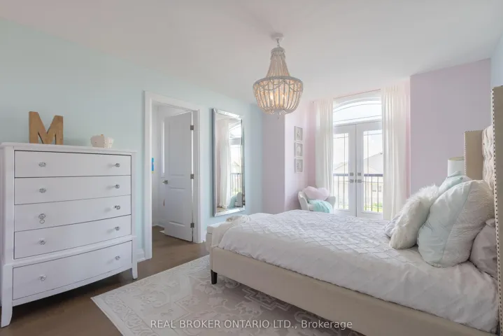 26 Swan Avenue, Pelham, ON L0S 1E6
