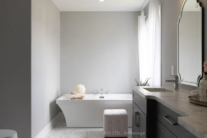 26 Swan Avenue, Pelham, ON L0S 1E6
