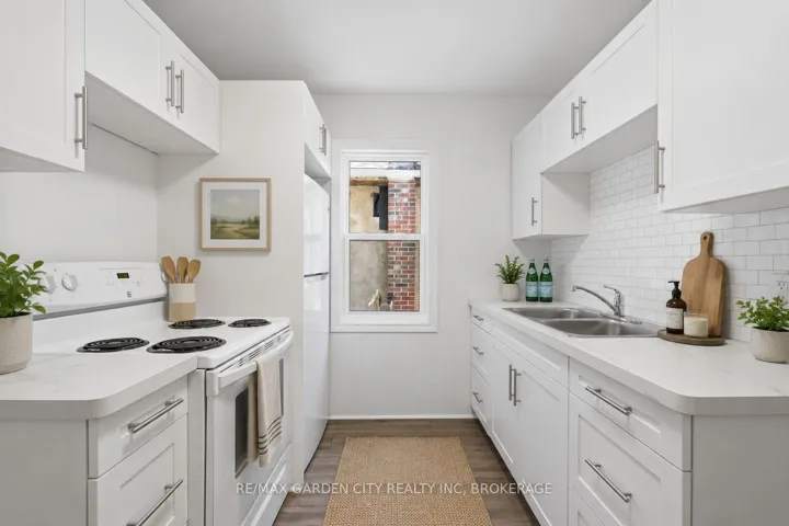 New kitchen