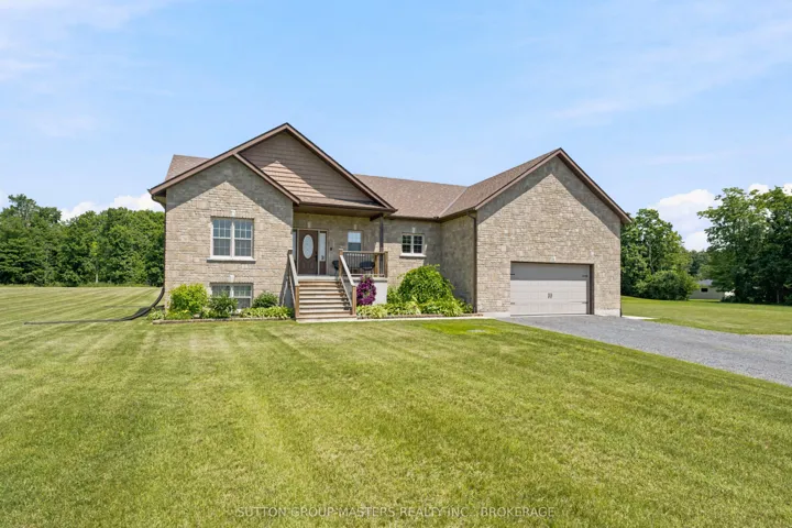 11 Dawson Drive, Gananoque, ON K7G 2V4