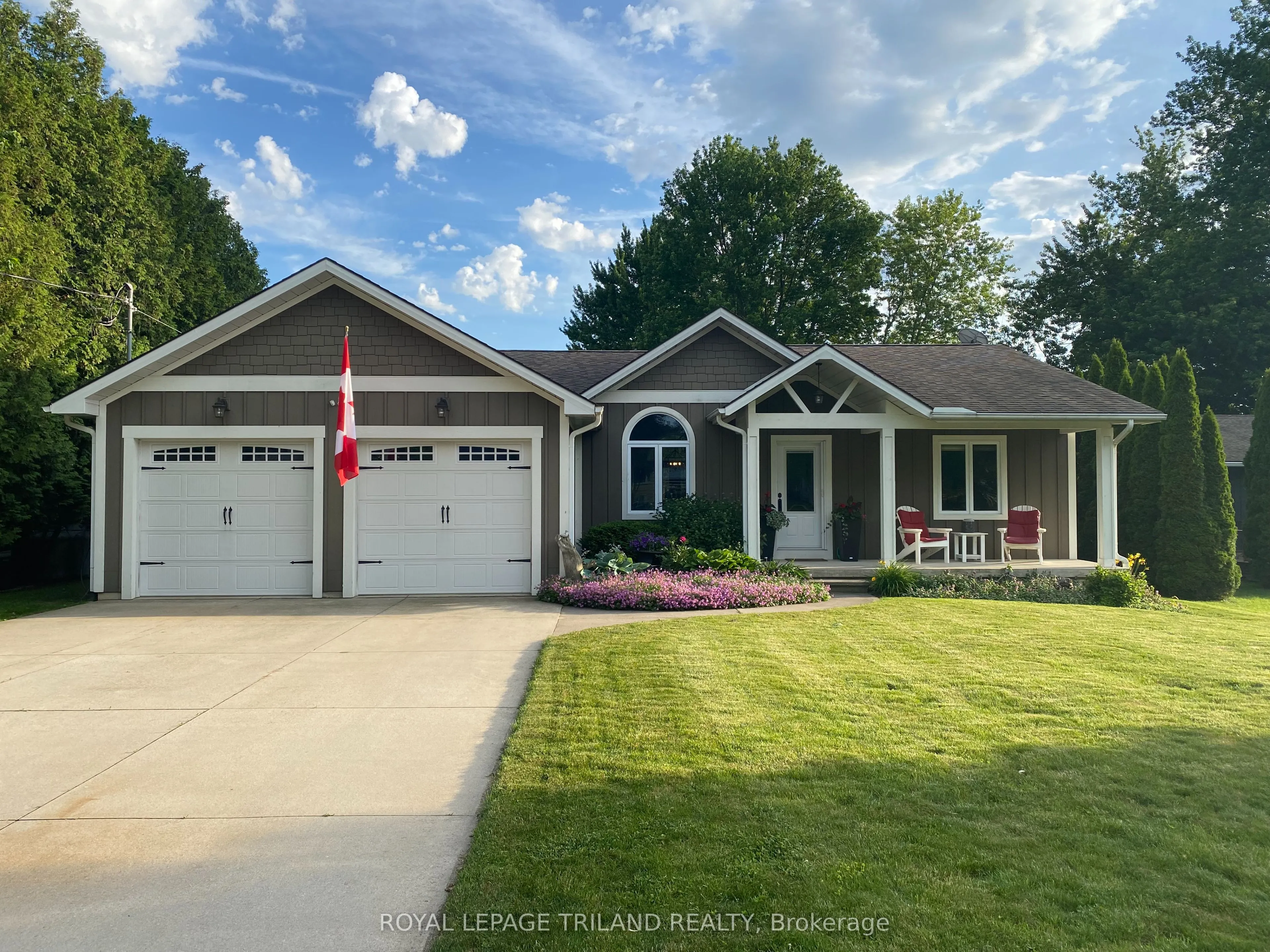 Detached Home For Sale | X13502612