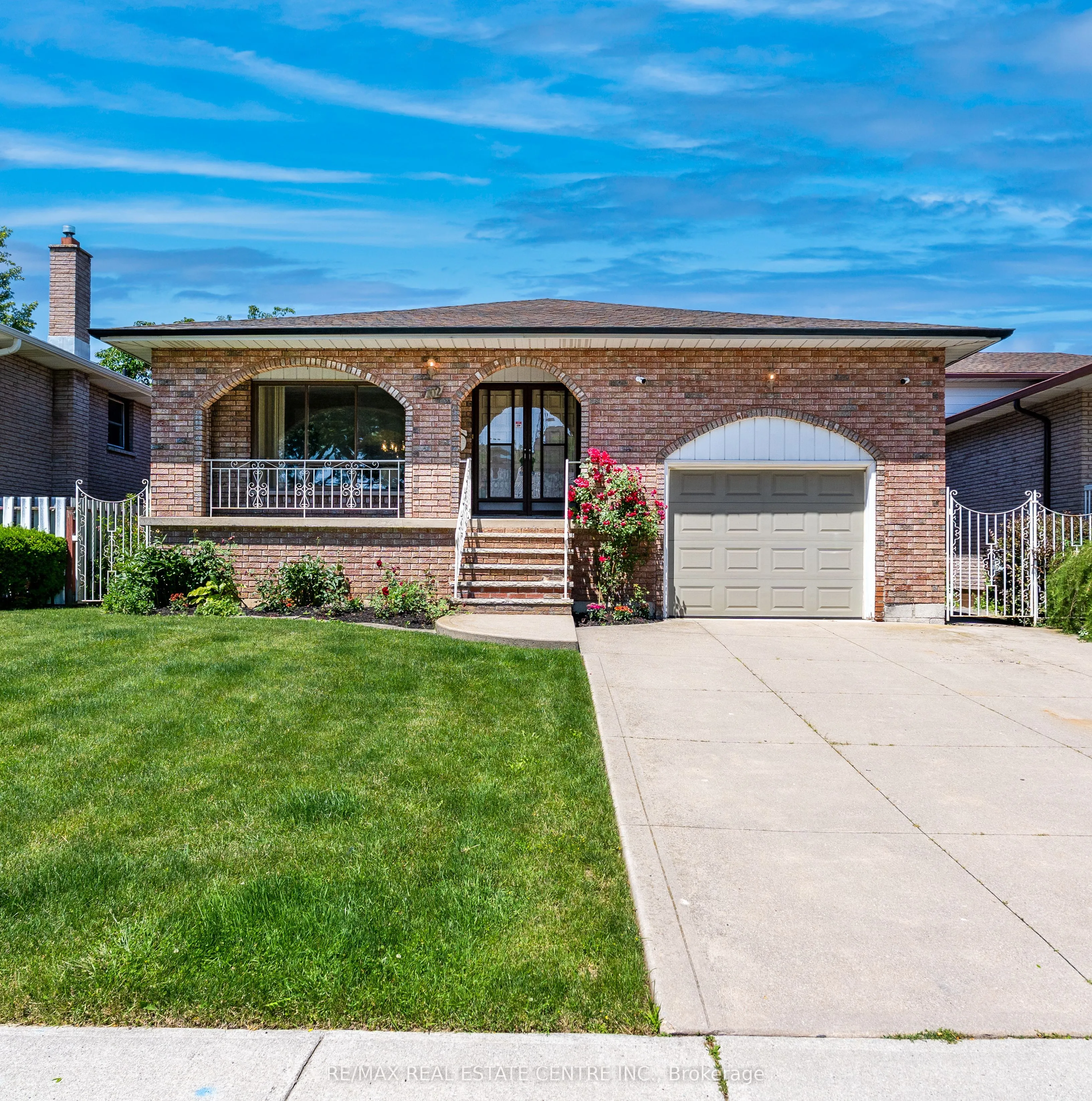 Detached Home For Sale | X13504036