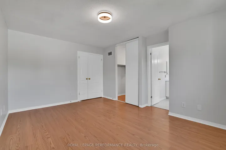 6009 Pineglade Crescent, Orleans – Convent Glen And Area, ON K1W 1G8