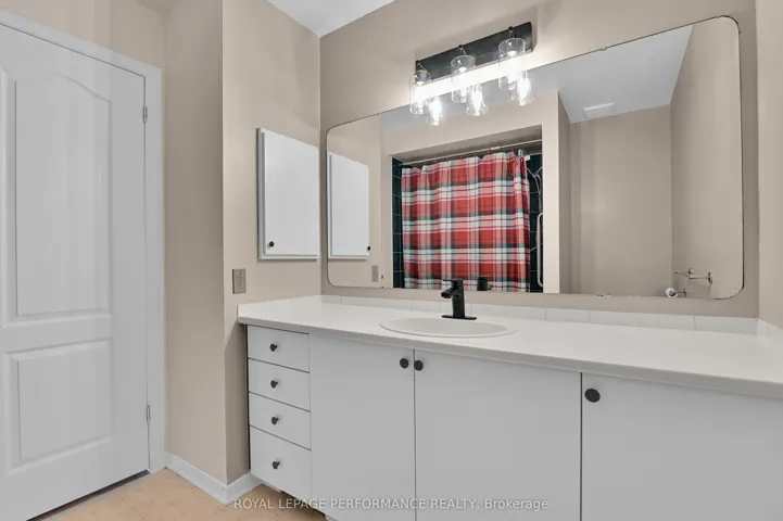 6009 Pineglade Crescent, Orleans – Convent Glen And Area, ON K1W 1G8