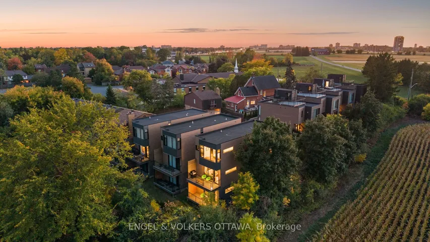 127 Peridot Private, Dows Lake – Civic Hospital And Area, ON K2C 3M3