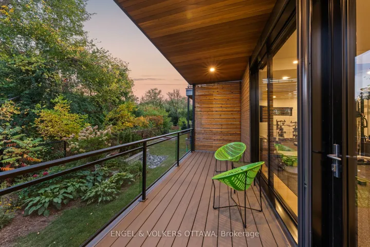 127 Peridot Private, Dows Lake – Civic Hospital And Area, ON K2C 3M3