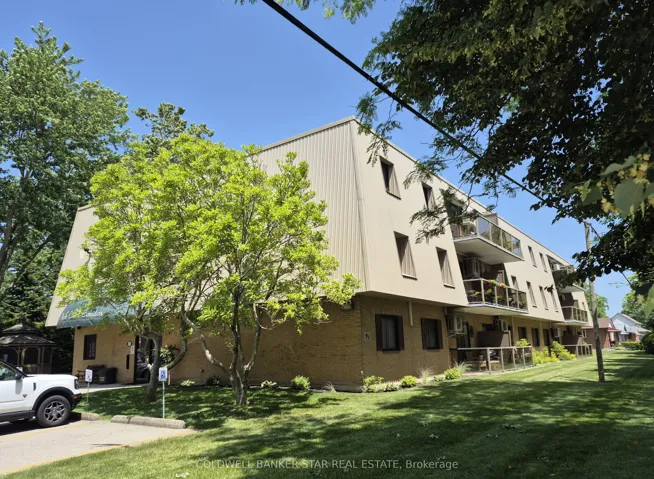 91 Spruce Street W 106, Aylmer, ON N5H 1B4