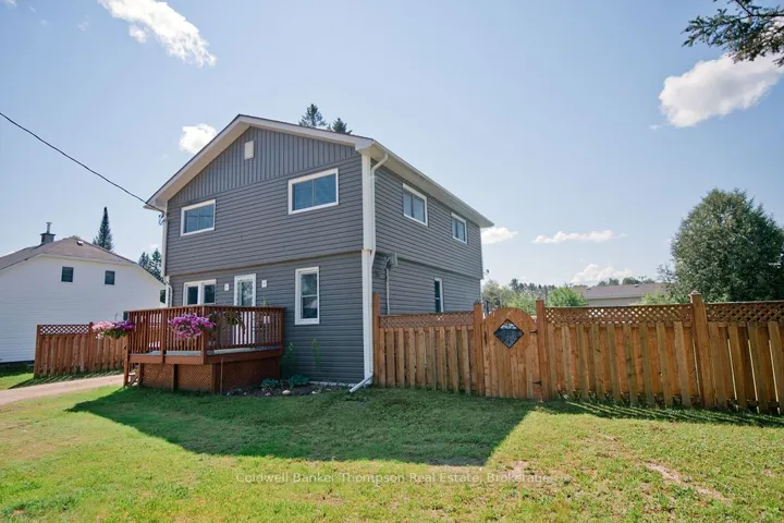 115 Ottawa Avenue, South River, ON P0A 1X0