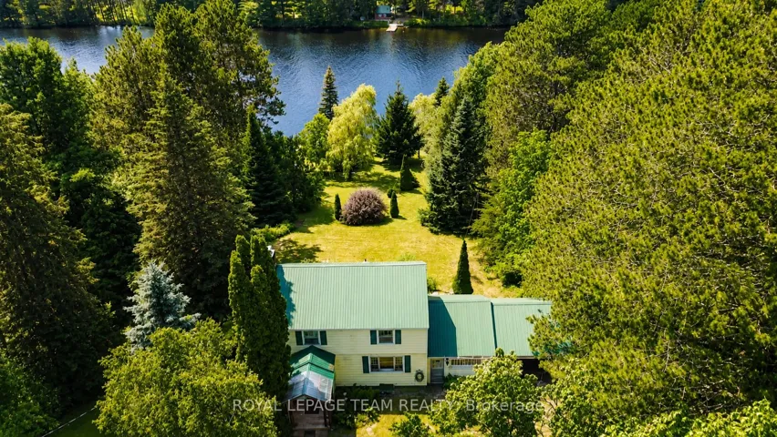 112 Ottawa Street, South Algonquin, ON K0J 2M0