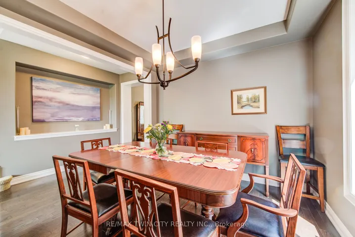 51 Wakefield Street, Woolwich, ON N0B 1M0