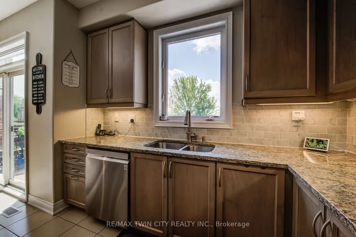 51 Wakefield Street, Woolwich, ON N0B 1M0