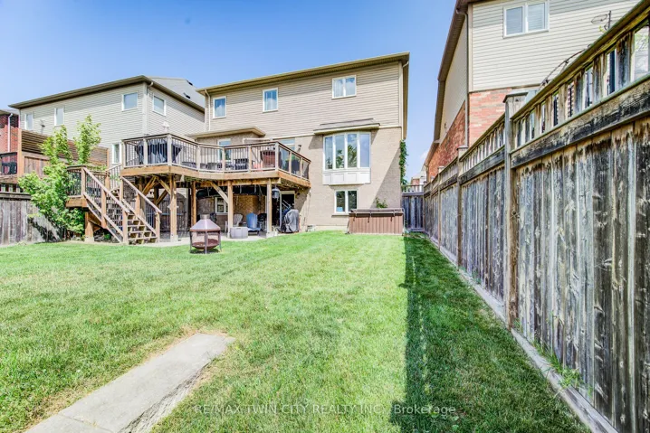 51 Wakefield Street, Woolwich, ON N0B 1M0